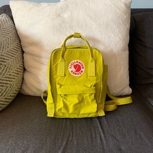 Fjallraven Kanken Mini Backpack